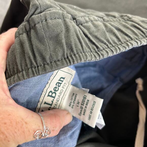 L.L.Bean Men's Elastic waist Lakewashed Pant size L 30'Inseam - Picture 6 of 7
